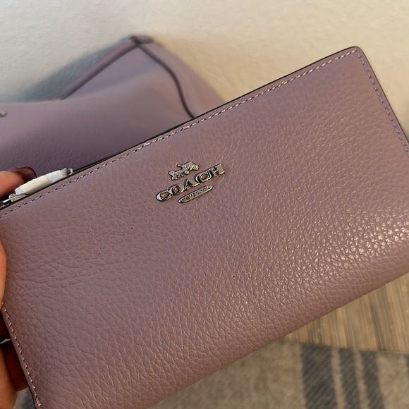 Coach Kristy Soft Lilac Purple Shoulder Bag and Slim Wallet Set - Picture 15 of 15